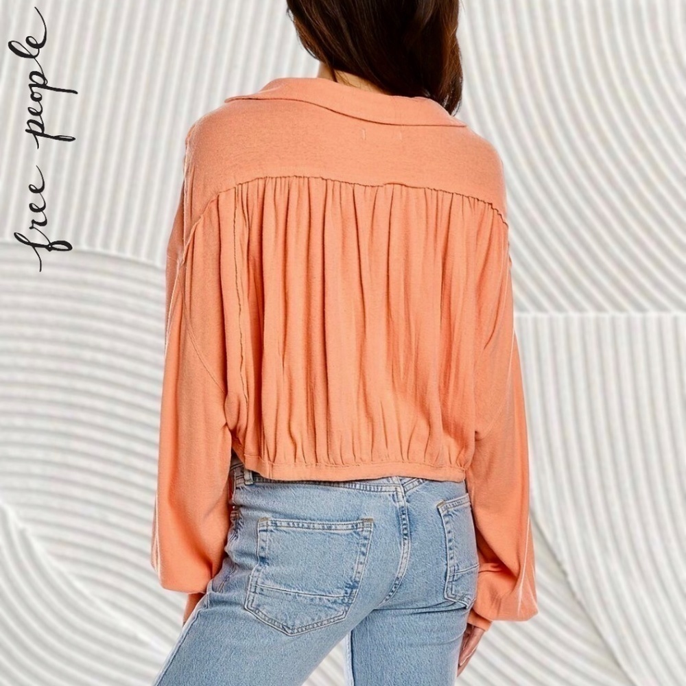FREE PEOPLE Darren Long Sleeve Relaxed Billowy Deep V-Neck Crop Top NWT/XS - Picture 2 of 15